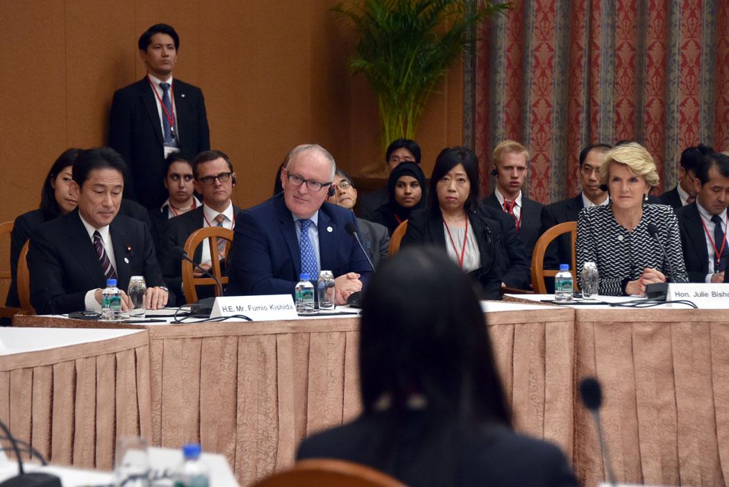 HE Mr Fumio Kishida, Minister for Foreign Affairs of Japan, Mr Frans Timmerman, Minister for Foreign Affairs of the Netherlands, and The Hon Julie Bishop, Minister of Foreign Affairs