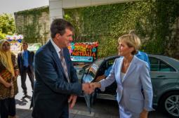 22 March 2016, Makassar, Indonesia:  Australian Consul-General in Makassar Mr. Richard Mathews greets Foreign Minister Julie Bishop during the opening of the Australian Consulate-General in Makassar, Indonesia.