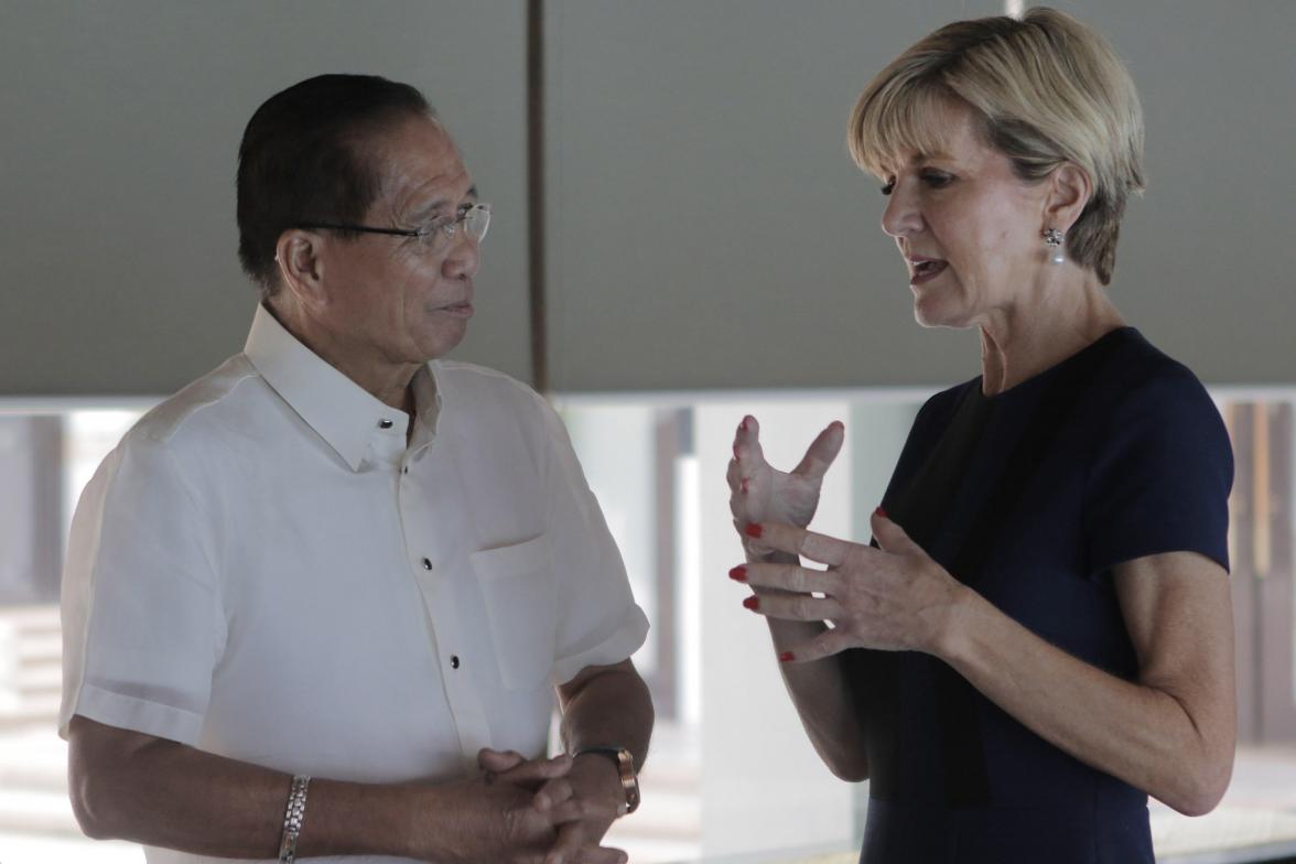 Foreign Minister Julie Bishop meets with Philippines Secretary Jesus Dureza following announcement of additional Australian Government support to the Mindanao Peace Process in Davao City, 17 March 2017. Photo credit: OPAPP/Joser Dumbrique.