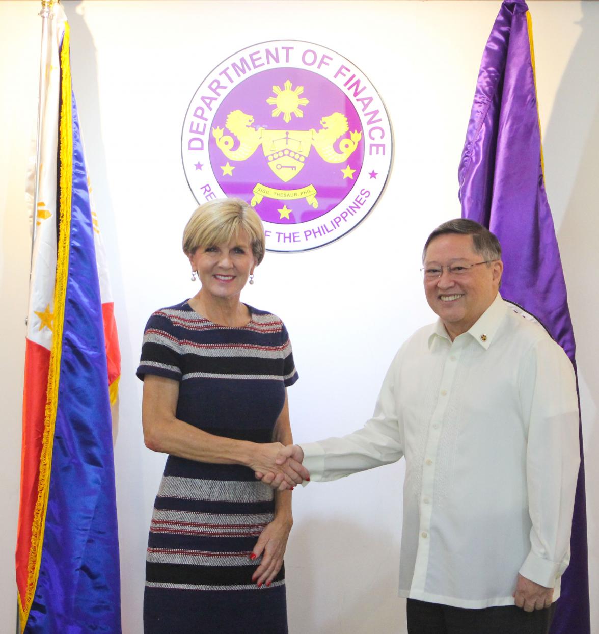 Foreign Minister Julie Bishop meets Philippines Finance Secretary Carlos Dominguez in Manila on 16 March 2017. Photo credit: DFAT/Stephanie Tumampos