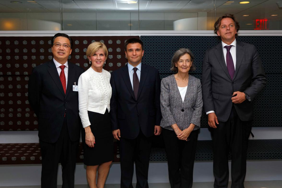 Visit to New York by Minister for Foreign Affairs Julie Bishop, 29 July 2015. Minister for Foreign Affairs Julie Bishop and representatives of Malaysia Belgium, Ukraine, and the Netherlands, members of the Joint Investigative Team (JIT) Minister's Caucus