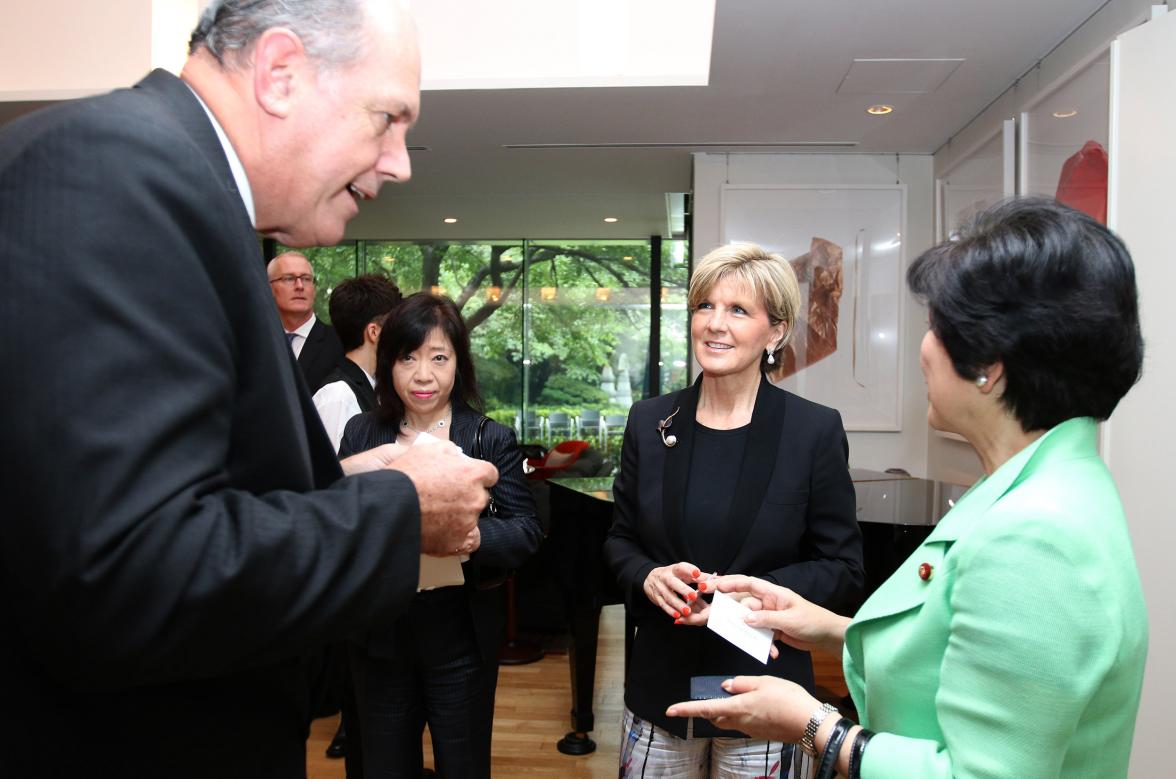 Senator the Hon David Johnston, Minister for Defence, and the Hon Julie Bishop MP, Minister for Foreign Affairs speaking with Ms Michiyo Takagi, Chair of the Committee on Civil Activities, New Komeito Party at a reception in Tokyo today.