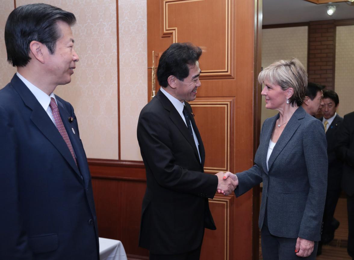 Mr Ichiro Aisawa (LDP) Chairman Australia-Japan Diet members' Friendship League shaking hands with the Hon Julie Bishop MP, Minister for Foreign Affairs.