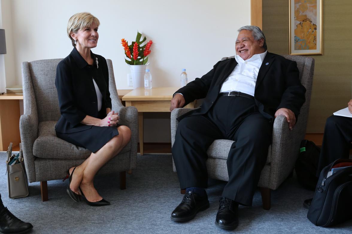 Foreign Minister Julie Bishop sharing a joke with Prime Minister Aiono Sailele Malielegaoi Tuilaepa of Samoa at the PALM7 Summit in Iwaki, Japan.