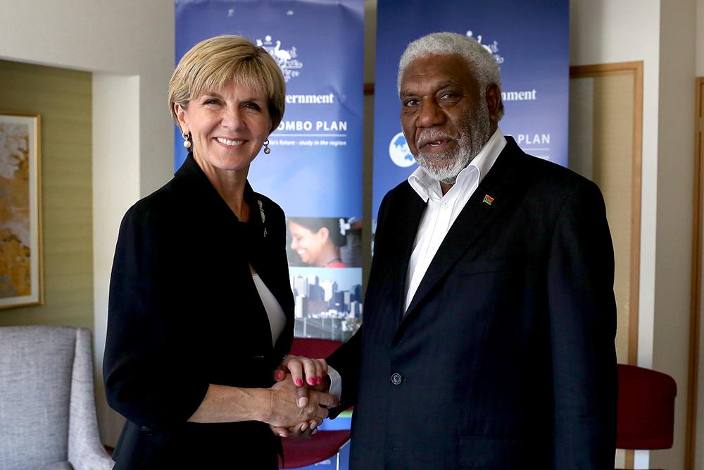 Australian Foreign Minister Julie Bishop shaking hands with Vanuatu Prime Minister Joe Natuman at the PALM7 Summit in Iwaki, Japan. 23 May 2015.