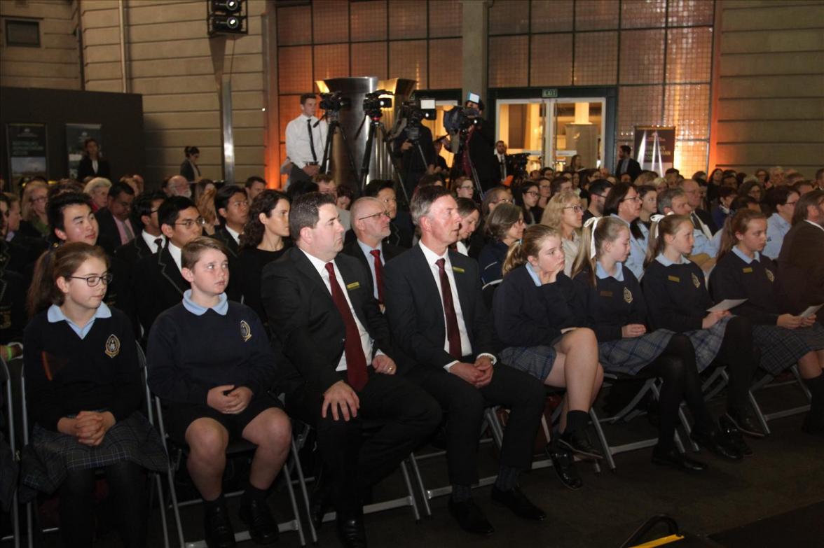 School students, humanitarian workers, medical specialists, Australian Defence Force personnel, NGOs, academics, private sector representatives and the media attended the World Humanitarian Day event. Photo credit: DFAT