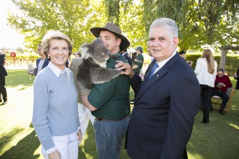 Foreign Minister Julie Bishop and Hasluck MP Ken Wyatt meet a Koala at Sandalford Estate