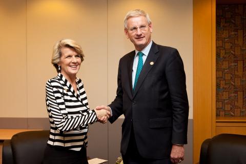 Foreign Minister Julie Bishop meeting with Swedish Foreign Minister Carl Bildt.