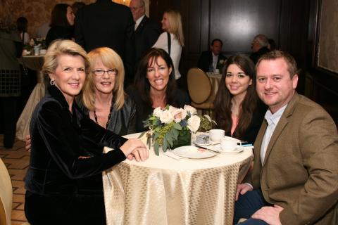 Minister Bishop and guests at the Australia Day morning tea in Chicago on 26 January 2014.