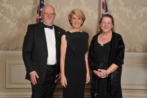 Minister Bishop with Australia's Consul-General in Chicago, Roger Price, and his spouse, Robyn, at the G'Day USA gala in Chicago on 25 January 2014.