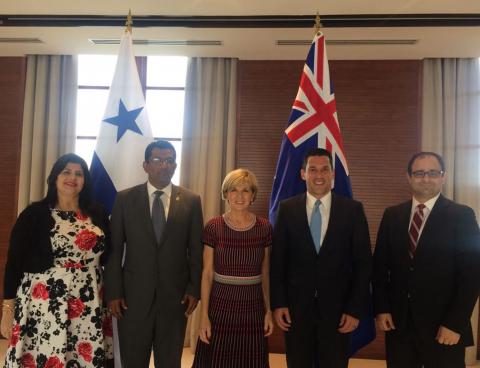 Foreign Minister Julie Bishop with Minister of Environment Emilio Sempris, Vice Foreign Minister Luis Miguel Hincapie and Vice Minister for Commerce and Industry Manuel Grimaldo at Ministry of Foreign Affairs, 28 June 2017.