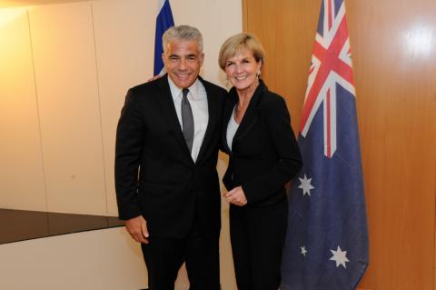 Foreign Minister Julie Bishop and Mr Yair Lapid, Chairman of the Yesh Atid Party, Israel. [Photo: Jorge Novominsky]