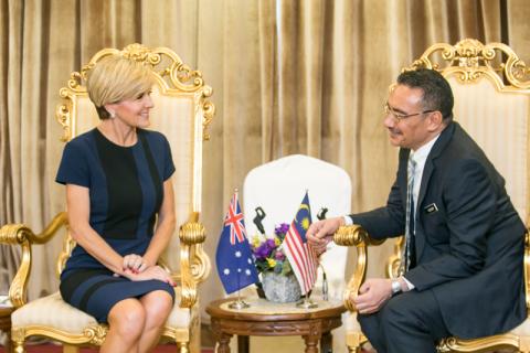 Foreign Minister Julie Bishop meeting with Malaysian Minister of Defence, YB Datuk Seri Hishammuddin Hussein in Parliament, Kuala Lumpur. 14 March 2017 / Adrian Shezen Suhaimi