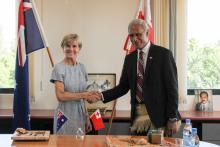 Foreign Minister Julie Bishop meets with Tonga's Prime Minister Akilisi Pohiva to discuss the longstanding relationship in regional security and development between their two countries