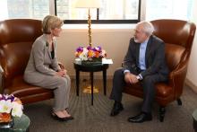 Foreign Minister Julie Bishop meets with H.E. Dr Mohammad Javad Zarif, Minister for Foreign Affairs of the Islamic Republic of Iran, in New York on 20 September, 2014.