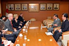 Meeting with Mr Shigeru Ishiba, Secretary-General of the Liberal Democratic Party in Tokyo. 16 October 2013.