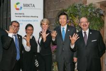 Ministers representing the five MIKTA countries arrive at the Waterfront restaurant for the welcome dinner hosted by Foreign Minister Julie Bishop, The Rocks, Sydney, 24 November 2016.