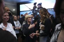 Foreign Minister Julie Bishop meeting Australian alumni at the Tourism Australia and Qantas ‘There’s Nothing Like Australia’ reception at the NH Hotel, Bogota on 27 June 2017.