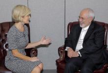 Foreign Minister Julie Bishop meets with Iran’s Minister of Foreign Affairs, Mohammad Javad Zarif at the United Nations in New York on 21 September 2017.