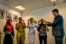 22 March 2016, Makassar, Indonesia: (left to right) Ms. Fatimah Kalla, Makassar Mayor Mr. Danny Pomanto, Foreign Minister Julie Bishop, South Sulawesi Vice-Governor Agus Arifin Nu'mang, and Australian Consul-General in Makassar Mr. Richard Mathews